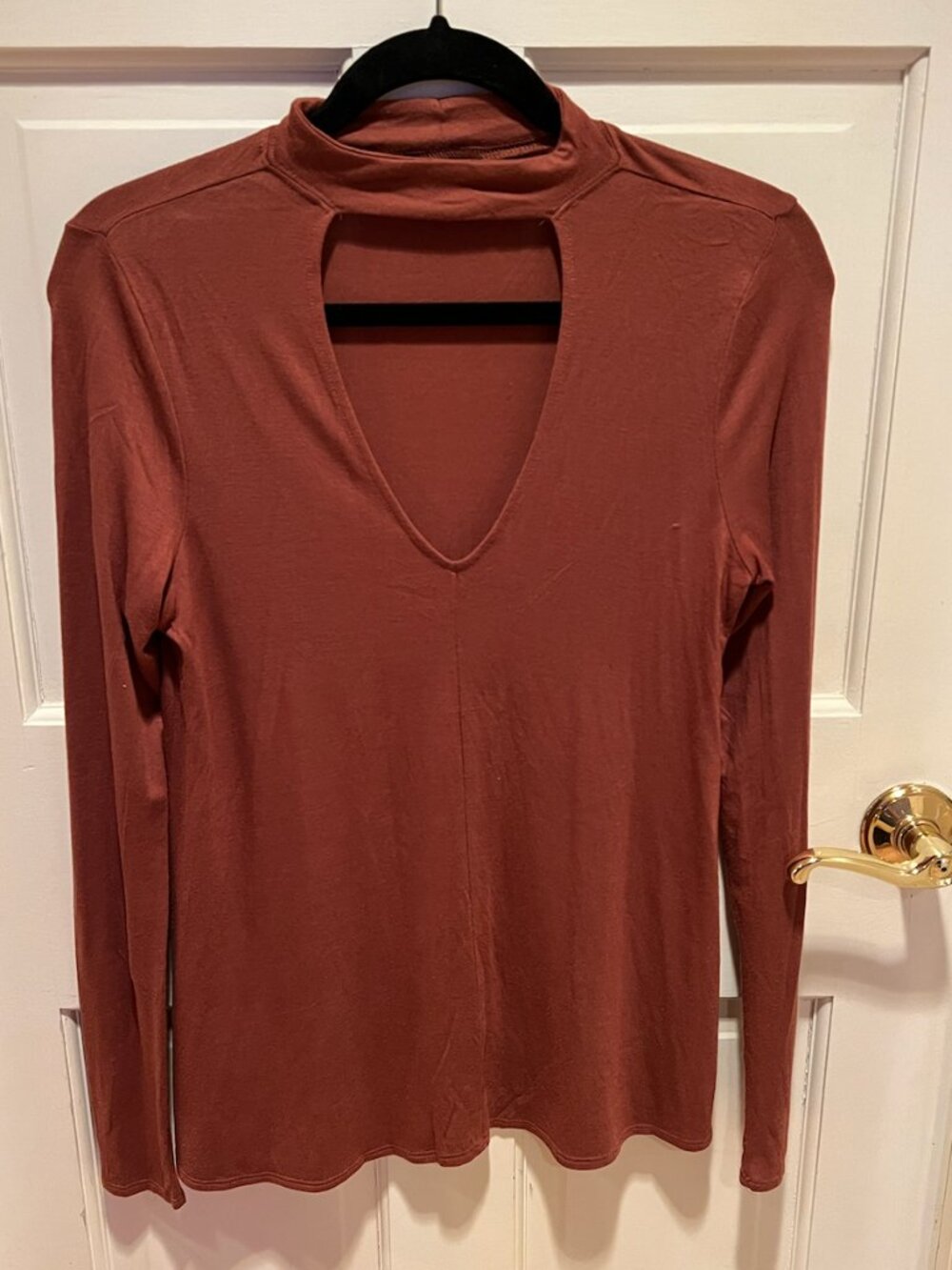 Express Mock Neck Keyhole Top in Rust-red - Size S